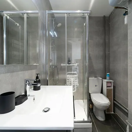 Le Jean Bapt- A Proximite Du Plan D'eau Apartment Vichy