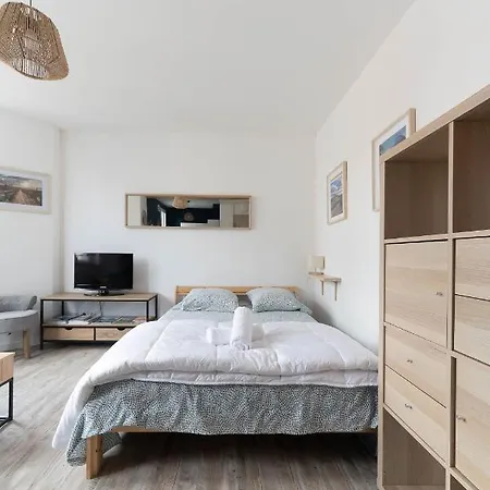 Le Jean Bapt- A Proximite Du Plan D'eau Apartament Vichy