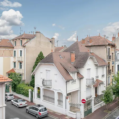 Le Jean Bapt- A Proximite Du Plan D'eau Apartament Vichy