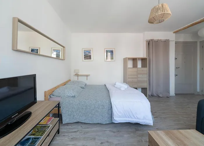 아파트 Le Jean Bapt- A Proximite Du Plan D'eau *