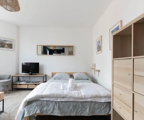 Le Jean Bapt- A Proximite Du Plan D'eau 아파트 비시