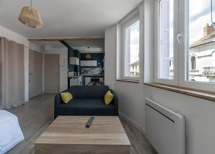 Le Jean Bapt- A Proximite Du Plan D'eau *